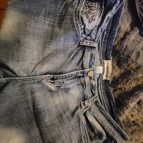 Hydraulic Capris - Picture 3 of 3